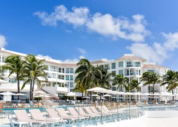 Playacar Palace
